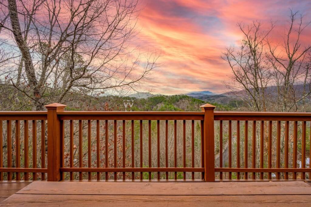 Over The Mountain - Smoky Mountain View Cabin Sevierville Luaran gambar
