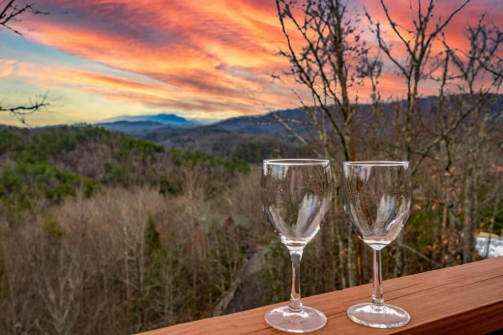 Over The Mountain - Smoky Mountain View Cabin Sevierville Luaran gambar