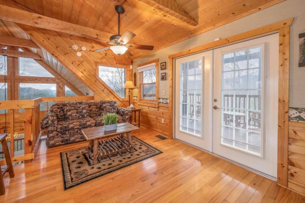 Over The Mountain - Smoky Mountain View Cabin Sevierville Luaran gambar